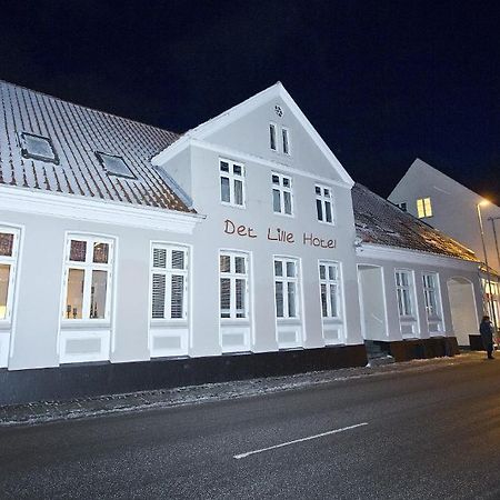 Det Lille Hotel Rønne Exteriör bild