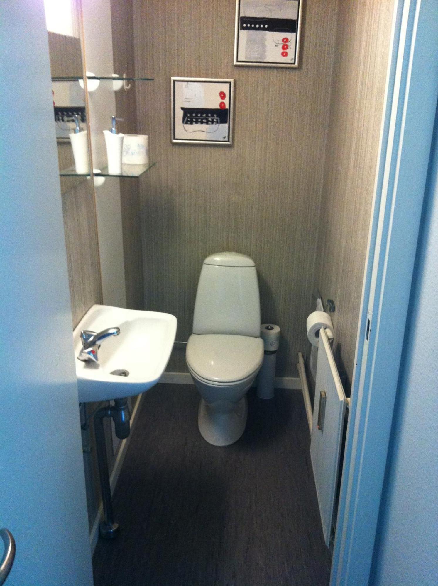 Det Lille Hotel Rønne Rum bild