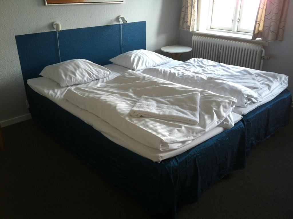 Det Lille Hotel Rønne Exteriör bild